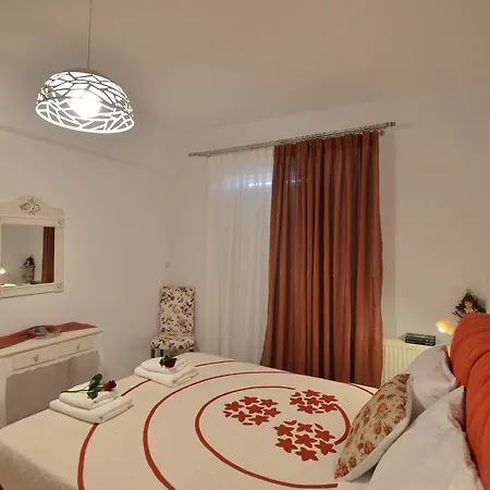 Diogenis Apartment Rethymno
